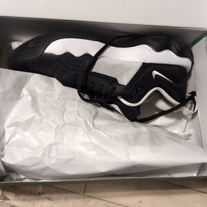 Nike Giannis immortality 3